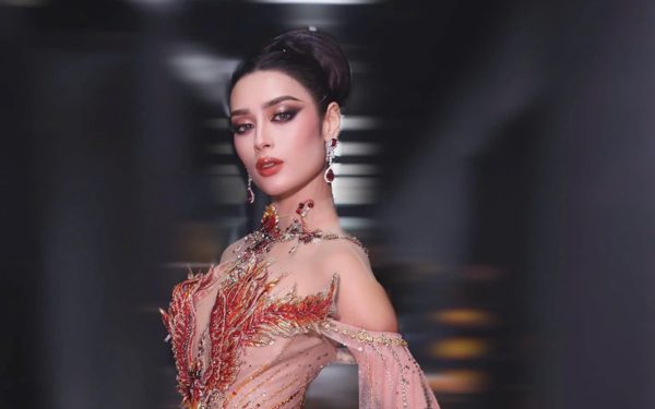 Một đêm, bốn cuộc thi sắc đẹp