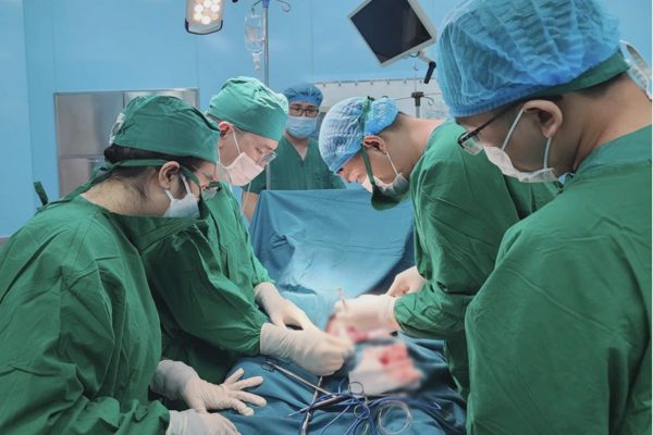 Một năm tăng gấp đôi ca phẫu thuật, nhiều ca nguy kịch được cứu ở Côn Đảo