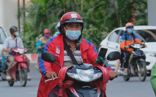 Một nền tảng gọi xe công nghệ giảm 80% phí ký quỹ cho tài xế mới