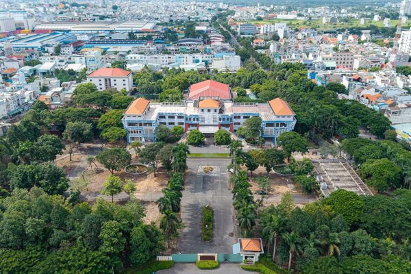 Một phường ở TPHCM vẫn thiếu trường học sau khi tận dụng trụ sở dôi dư