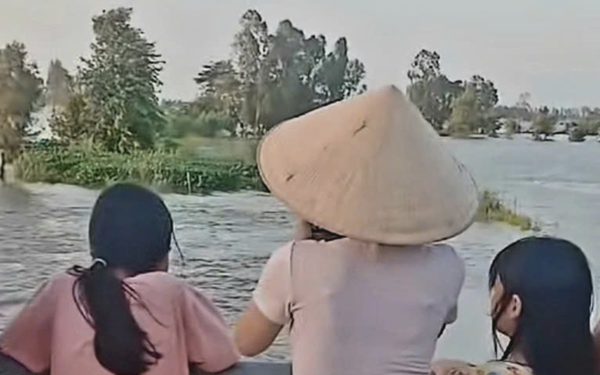 Một thiếu niên ở An Giang tắm đồng mùa nước nổi, nghi bị chết đuối