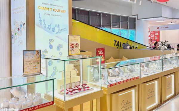 Một thương hiệu kim cương bất ngờ thông báo quay lại thị trường