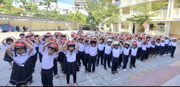 Một trường tiểu học ở Nha Trang có 287 lớp, hơn 10.500 học sinh sau sáp nhập