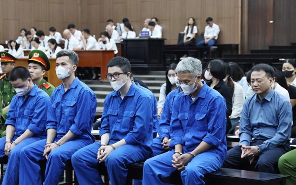 Mr Pips khai mắc rối loạn lưỡng cực, có lúc 'nhiều tiền đến đâu cũng thấy đời vô nghĩa'