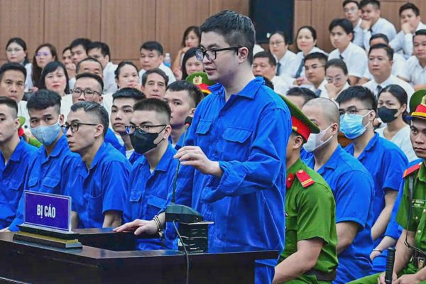 Mr Pips khai mắc rối loạn lưỡng cực, từng hành động “bất chấp lương tâm”