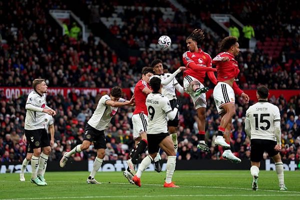 MU thua sốc Bournemouth ngay tại Old Trafford