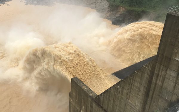 Mưa lớn khắp nơi, Đà Nẵng yêu cầu thủy điện không để xảy ra 'lũ nhân tạo' cho hạ du