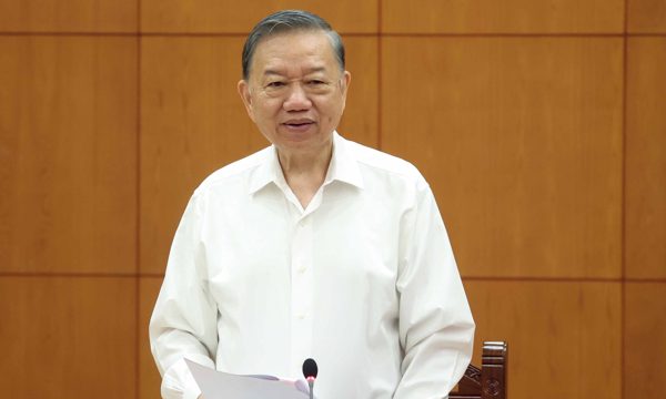 Mục tiêu cuối cùng của giáo dục là con người toàn diện 'đức - trí - thể - mỹ'