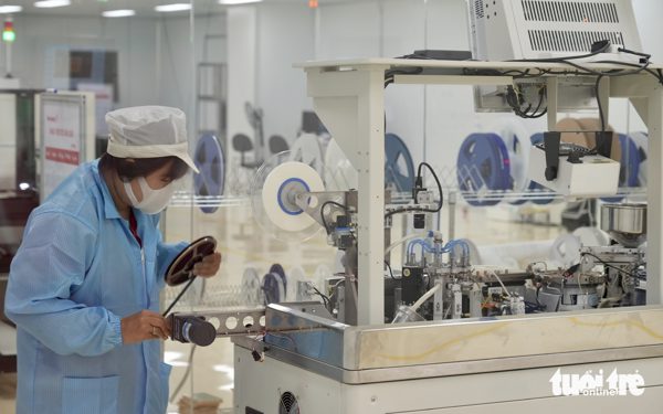 Muốn giảm nhập siêu điện tử, công nghiệp hỗ trợ là chìa khóa?