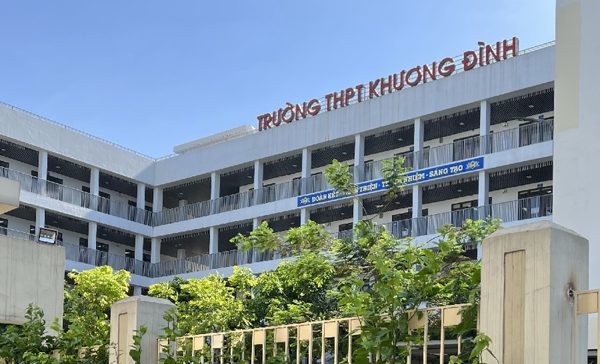 Muôn kiểu lạm thu đầu năm học: Ban phụ huynh tự tung tự tác