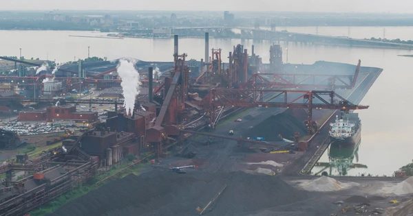Mỹ áp thuế 50%, Thủ tướng Canada tuyên bố cứng rắn