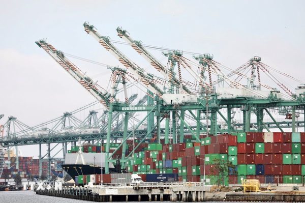 Mỹ đang “bỏ lỡ” thị trường xuất khẩu thiết bị điện toàn cầu