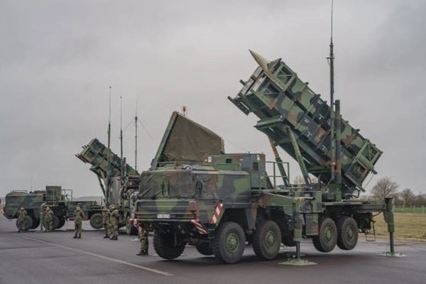 Mỹ hoãn chuyển tên lửa Patriot cho Ukraine, tin tình báo nghi lại gián đoạn