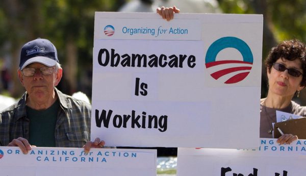 Mỹ hoàn tiền cho hơn 950.000 người tham gia Obamacare