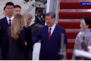 Mỹ trải thảm đỏ chào đón Chủ tịch Trung Quốc Tập Cận Bình