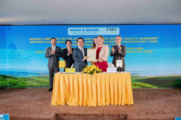 Nam A Bank nhận khoản tài trợ 60 triệu USD từ FMO