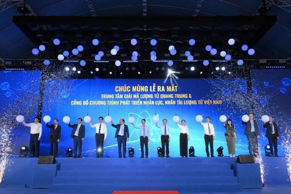 Nam A Bank phát triển nhân lực, nhân tài khoa học lượng tử Việt Nam