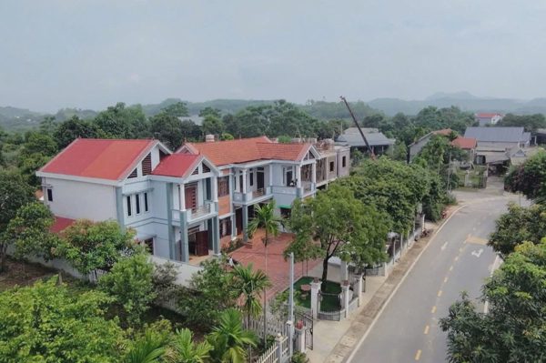 Năm anh em Phú Thọ xây nhà liền nhau, làm sân chung trên khu đất 3.000m2