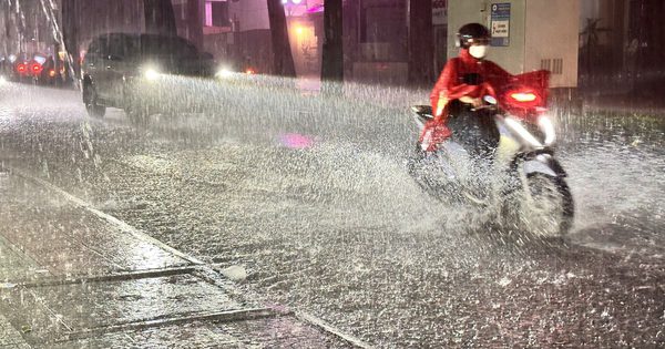 Nam bộ mưa lớn kéo dài hơn dự báo