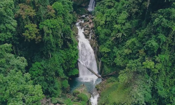 Nam du khách bị nước cuốn mất tích tại thác Khâu Làn