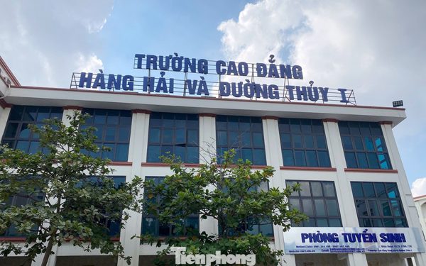 Nam sinh 16 tuổi ở Hải Phòng nghi bị đánh tại trường học dẫn đến tử vong