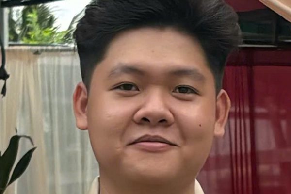 Nam sinh viên chạy xe ôm công nghệ rồi mất tích ở TPHCM