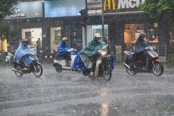 Nam Trung Bộ và Nam Bộ có thể mưa to lên đến 400mm những ngày tới