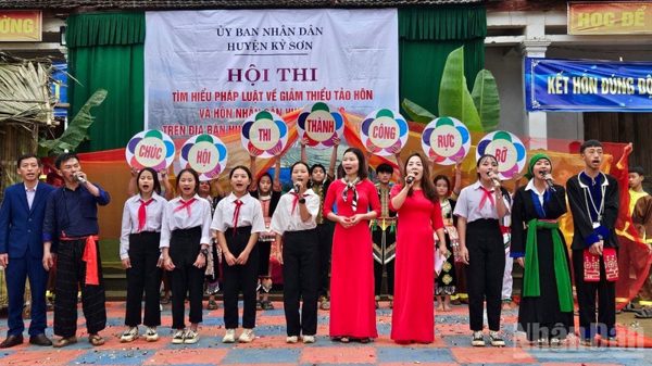 Nâng cao nhận thức, chủ động phòng ngừa tảo hôn