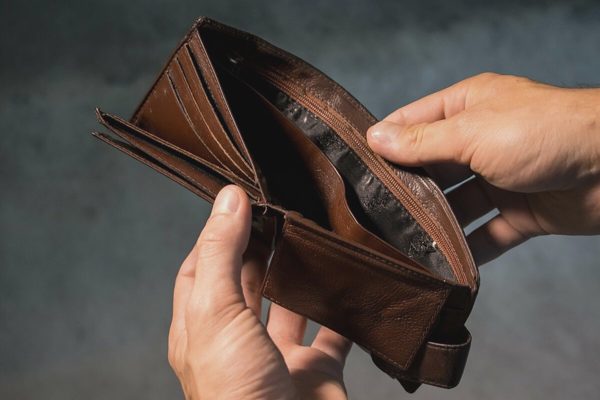 Não bộ bị hủy hoại thế nào dưới áp lực nợ nần