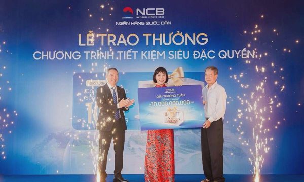NCB trao 5 căn nhà tổng 65 tỷ đồng cho khách gửi tiết kiệm
