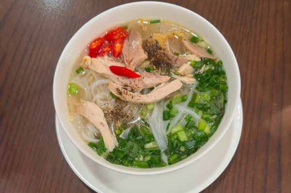 Nên bỏ bữa sáng hay bữa tối để giảm cân?