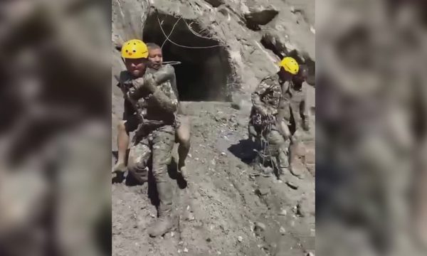 Nepal giải cứu hàng trăm người từ đường hầm thủy điện