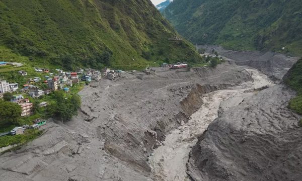Nepal kêu gọi du khách trở lại sau thảm họa lũ quét
