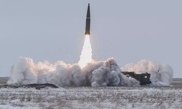 Nga 'bắt đầu dùng tên lửa Iskander-1000' để tập kích Ukraine