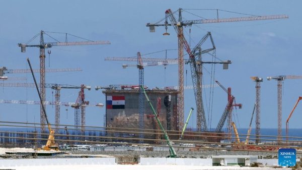 Nga đàm phán xây dựng nhà máy điện hạt nhân quy mô lớn với 4 quốc gia châu Phi