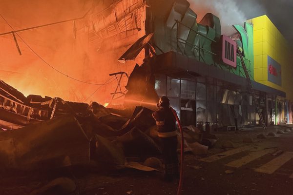 Nga không kích rung chuyển Kiev sau tín hiệu đàm phán hòa bình