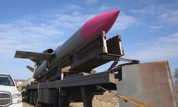 Nga phóng hai quả Iskander, 7 UAV để hủy diệt 'trận địa Flamingo Ukraine'