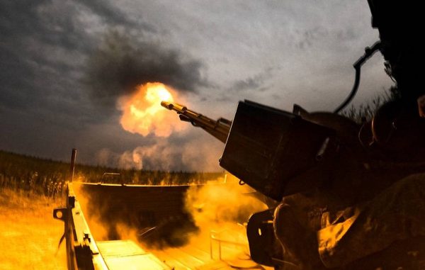 Nga - Ukraine có thực sự ngừng bắn như tuyên bố của Tổng thống Mỹ Trump?