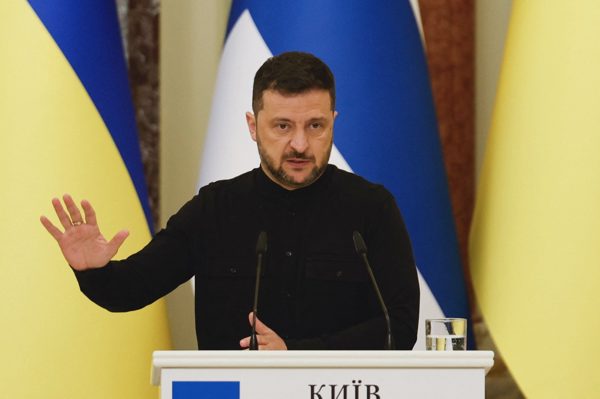 Nga, Ukraine tạm dừng tập kích thủ đô, tìm hướng khép lại chiến sự