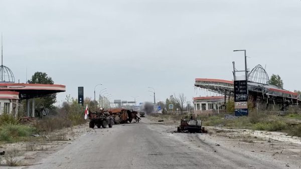 Nga và Ukraine phối hợp cứu trợ, sơ tán dân ở Oleshky