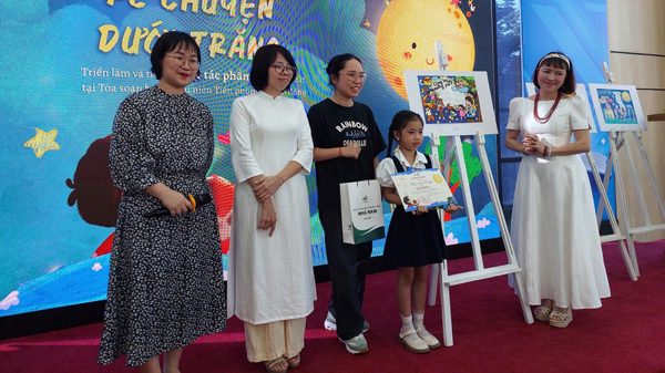Ngắm những câu chuyện cùng Trung thu qua tranh và thơ thiếu nhi