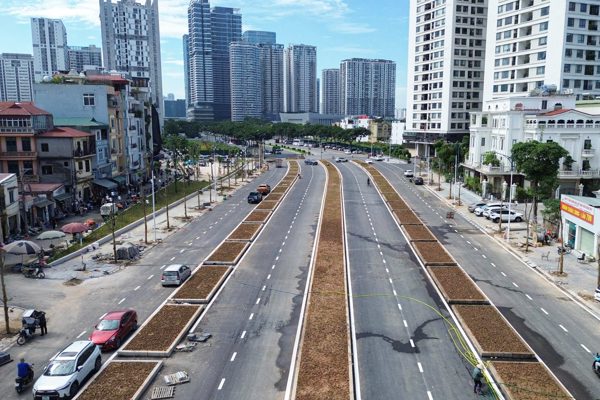Ngắm Vành đai 2,5 qua loạt khu đô thị ‘nhà giàu’ Hà Nội vừa thông xe kỹ thuật