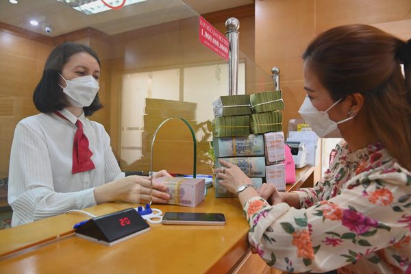 Ngân hàng dồn dập rao bán bất động sản xử lý nợ, có tài sản giảm giá gần một nửa