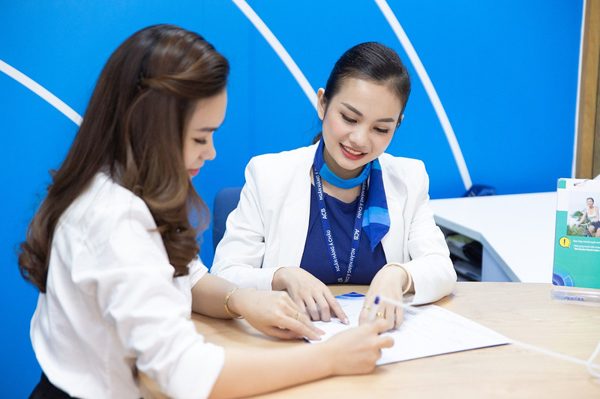 Ngân hàng lấn sân bảo hiểm: Có tái diễn 'bia kèm lạc'?