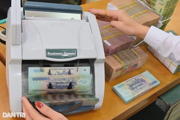 Ngân hàng Nhà nước làm rõ thông tin "giám sát khách hàng VIP"