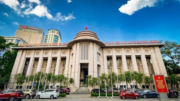 Ngân hàng Nhà nước nói gì về đề xuất giám sát phòng chống rửa tiền với khách VIP?