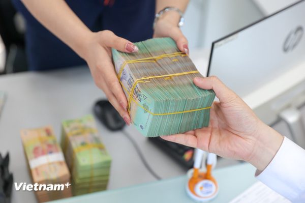 Ngân hàng Nhà nước yêu cầu giảm lãi suất, siết kiểm soát rủi ro tín dụng