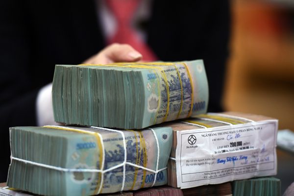 Ngân hàng rao bán khoản nợ trăm tỷ của Công ty Amity (Công ty Nghệ Sĩ Quyền Linh cũ)