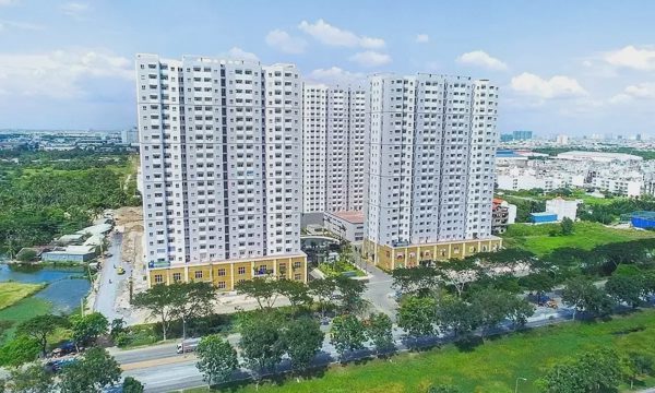 Ngân hàng siết nợ 26 thửa đất của Địa ốc Hoàng Quân