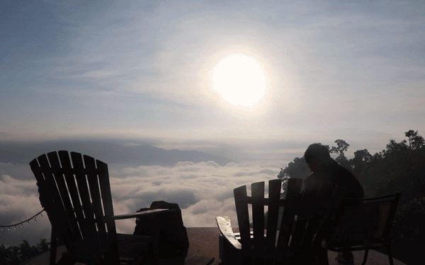 Ngẩn ngơ trước vẻ đẹp Tăk Pổ: 'Thiên đường săn mây' mới nổi giữa núi rừng Đà Nẵng